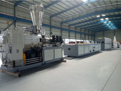 najnowsza sprawa firmy na temat Engineered for the Desert: Delivering a WPC Outdoor Decking Extrusion Line to Egypt