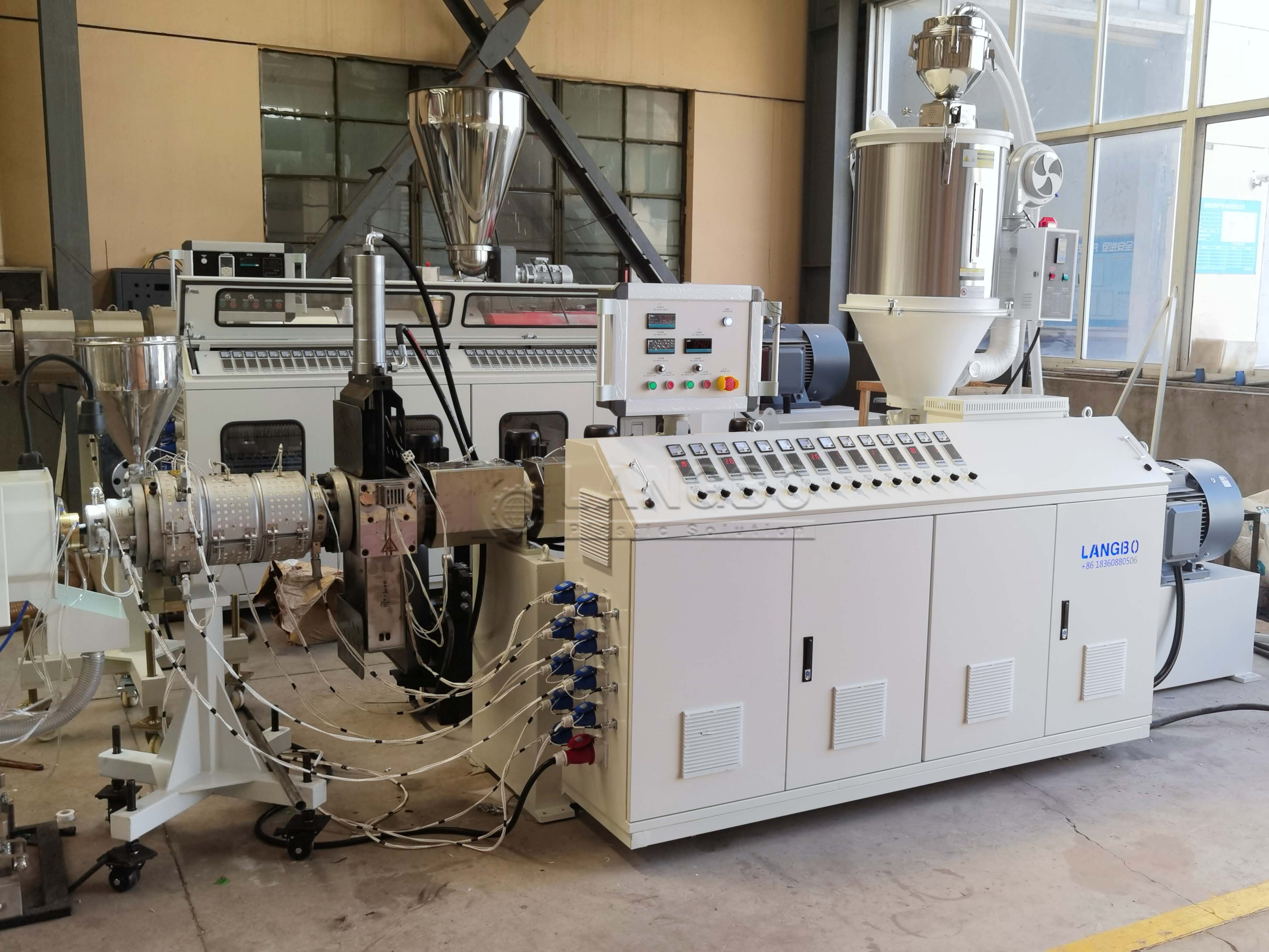 najnowsza sprawa firmy na temat Tunisia PE Pipe Extrusion Line Project for Water Supply and Infrastructure Applications