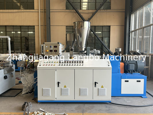 jakość  Conical Double Twin Screw Plastic Baseboard Extrusion PVC Skirting Profiles Extruder Production Line Making Machine Fabryka
