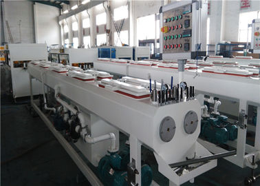 Linia do wytłaczania rur PVC o wysokiej wydajności 150 kg / z systemem cięcia bez pyłu / wiórów