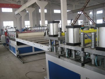 Double Screw PVC Foam Board Extrusion Line 600kg/H High Output Capacity