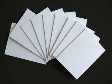 Linia do wytłaczania płyt z pianki PVC z certyfikatem CE o długiej żywotności