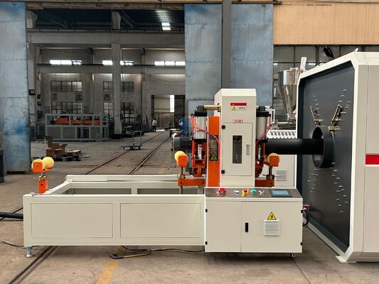 Chiny 16-110mm High Density Polyethylene Pipe Making Machine z silnikiem  i PLC