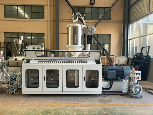 Chiny 16-110mm High Density Polyethylene Pipe Making Machine z silnikiem  i PLC