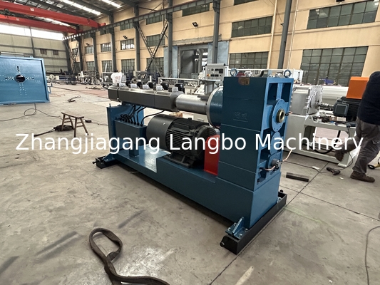 Linia wytłaczania rur HDPE 16-63 mm z wytłacznikiem 65/33 z silnikiem o mocy 75 kW