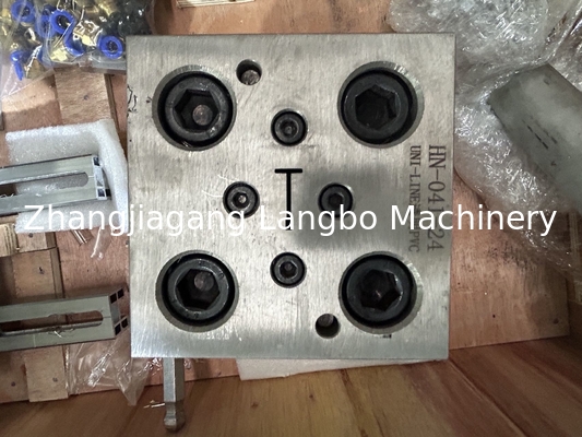 55KW silnik moc PVC Profil Extruder dla gładkiej dokładnej ekstruzji profilu