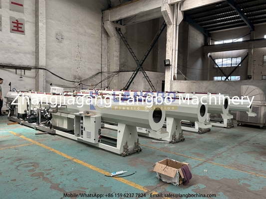 Linia produkcyjna rurociągów odpływowych PVC-U o pojemności 75-250 mm o wysokiej wydajności i najlepszej wydajności