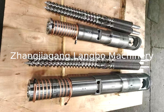 Maszyna do wytwarzania rur z tworzyw sztucznych PVC / linia wytłaczania / linia produkcyjna