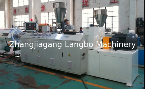 50-150 mm Plastic PVC Pipe Making Machine / PVC Pipe Extruder dla rur wodnych