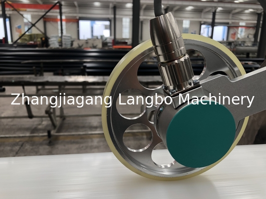 Natural Gas Pe Pipe Production Line , Single Screw Extruder Hdpe Pipe Machine