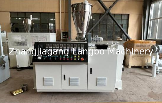 22KW silnik moc PVC Przeglądek Profil Extrusion Machine Do produkcji dodatków proszku PVC