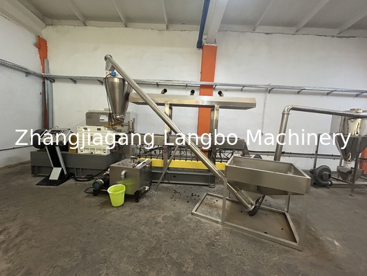 PVC WPC PE Panel Profil sufitowy Decking Production Extrusion Extruding Line
