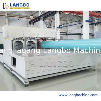 Ekstrudery rurociągowe z PVC: urządzenia do produkcji rurociągów z tworzyw sztucznych do kanalizacji komunalnej