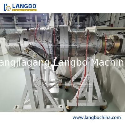 Ekstrudery rurociągowe z PVC: urządzenia do produkcji rurociągów z tworzyw sztucznych do kanalizacji komunalnej