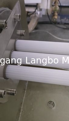 Maszyna do wytwarzania ekstruzji nośników filtrów z tworzyw sztucznych HDPE Mbbr o dużej prędkości