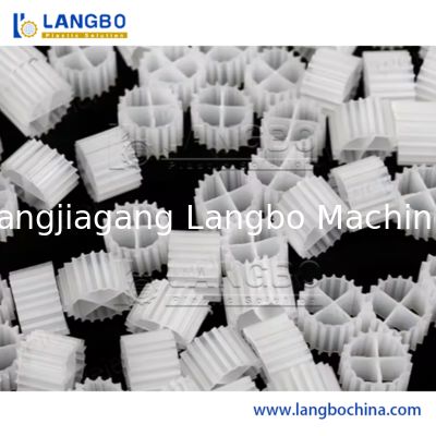 Linia produkcyjna profilu MBBR do mediów wodnych, wytłaczarka MBBR