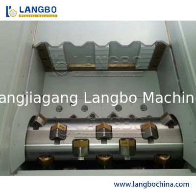 Rozdrabniarka do palet z odpadami z wiadra HDPE, dużego plastikowego zbiornika, jedno-wałowa