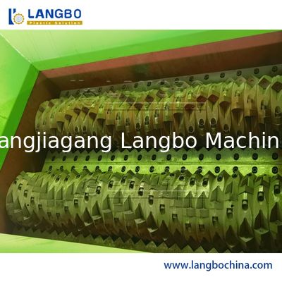 Rozdrabniacz do drewna/metalu/plastiku/tektury/złomu Maszyna do rozdrabniania odpadów kuchennych i spożywczych Mini Mała Dwuwirnikowa