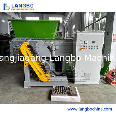 Plastic PVC PE PP Pet Film Bag Profil Rury Flak Scrap Bottle Crusher Shredder Crushing Washing Pelletizing Granulator Recycling Machine