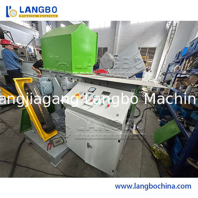 Rozdrabniacz do odpadów (płyty/opony/drewno/plastik/zderzaki samochodowe/rury) - rozdrabniacz dwuwałowy