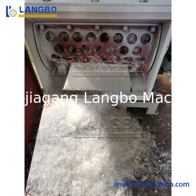 Rozdrabniarka do tworzyw sztucznych do przemysłowych brył odpadów, kruszenia kartonów, recyklingu