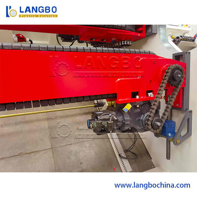 Linia wytłaczania rurociągów PE, kształty dostosowywalne zmniejszające awarie urządzeń