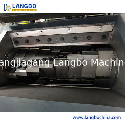 Maszyna do kruszenia tworzyw sztucznych do formowania zastrzykowego