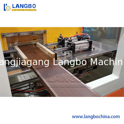 Popular Easy Operated WPC Profile Extrusion Line Low Energy Consumption