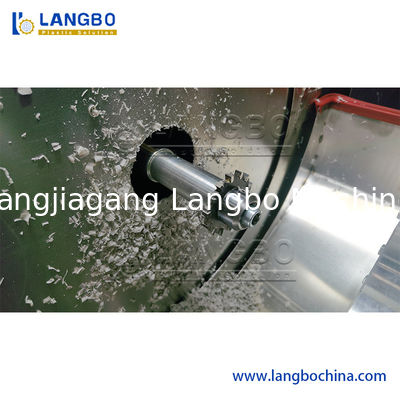 Maszyna do przędzenia rur PVC z sterowaniem CNC/PLC dla rur o szerokości 16-160 mm i automatyczne centryzowanie