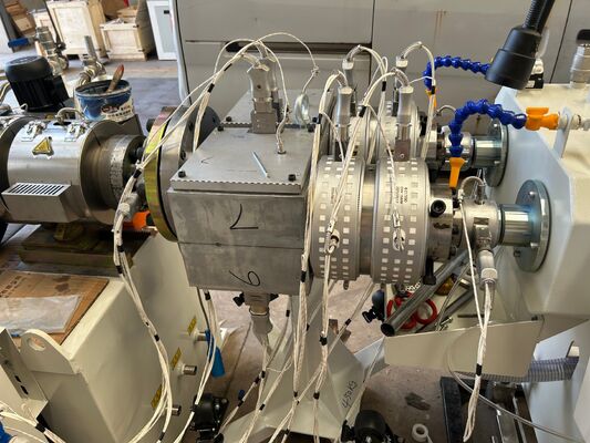 Maszyna do wytłaczania tworzyw sztucznych Oprogramowanie plastikowe PVC PP PE Extruder PVC