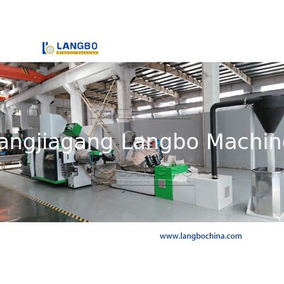 Linia do recyklingu tworzyw sztucznych dla mieszanych odpadów z materiałów PET PP PE, CE, trzystopniowa krusząco-myjąco-susząco-granulująca