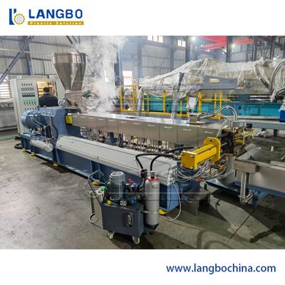 150kg/H Plastic Pelletizing Machine Semi Automatic Operated Top Feeding