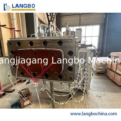 Wysokiej jakości plastikowy PVC Profil Piany Ekstrudera WPC Widowy Drzwi Ramki Podłogi PP PE PC Płyty Płytkowe Płytkowanie Pasek Ekstruzja Linia produkcyjna