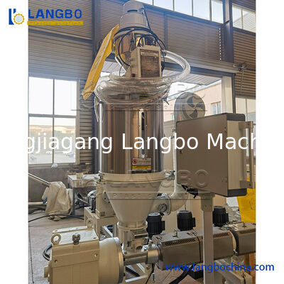 Wyposażone w urządzenia do suszenia granulki z żywicy