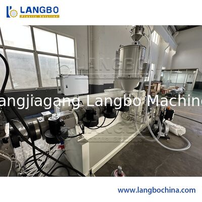 Pełna automatyczna linia do wytłaczania rur z tworzyw sztucznych CE do rur z zimną / gorącą wodą PPR