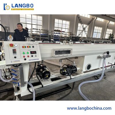 Niski poziom hałasu 20-63mm Linia do wytłaczania rur PPR 3-warstwowa produkcja rur z włókna szklanego PPR