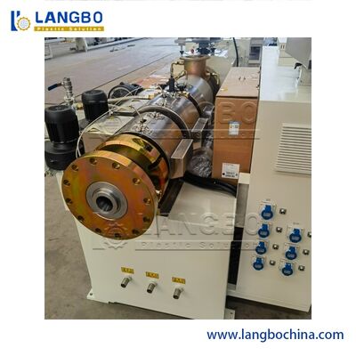 Certyfikat CE Linia do wytłaczania profili PVC ze stożkową wytłaczarką dwuślimakową o mocy silnika 37 kW