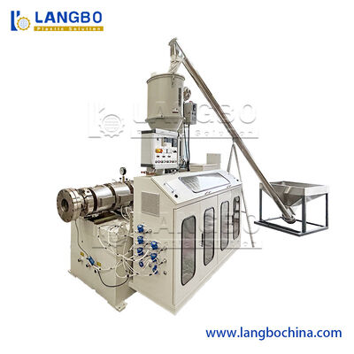 Maszyna do wytłaczania profili do produkcji desek tarasowych, ogrodzeń, słupków, okien, drzwi i paneli z kompozytu drewniano-plastikowego (WPC)