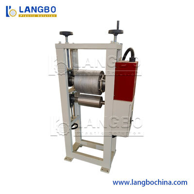 WPC Profile Board Extruder Drzewo Plastic Composite Okienne Drzwi Ramy Decking Panel ściany Podłogi Ogrodzenie Szczelnia PC Płytka Płytkowa Maszyna do wytłaczania