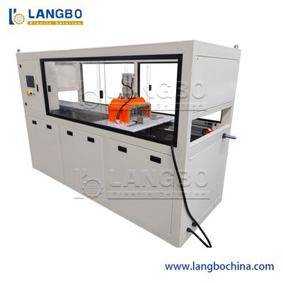 PP PE PVC Odpady z recyklingu Plastic Wood Lumber Wood Composite WPC Decking Flooring Fence Post Wall Cladding Window Door Panel Frame Profile Extruder Machine