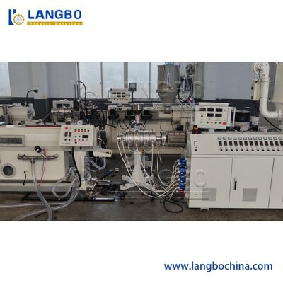 Linia wytłaczania rurociągów PE, kształty dostosowywalne zmniejszające awarie urządzeń