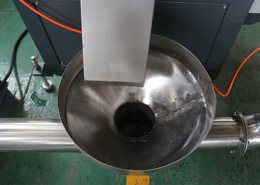 Wysoka zdolność produkcyjna Miękkie sztywne granule PVC Maszyna do wytwarzania ekstruzji PVC Pelletizing Extruder PVC Granulating Production Line