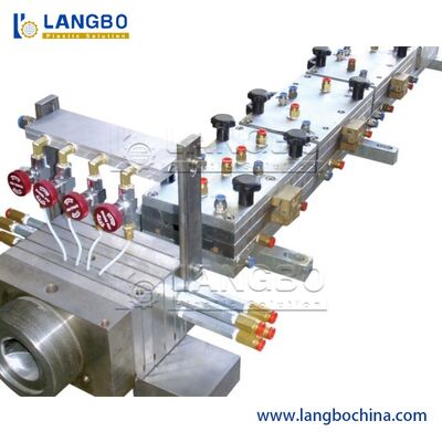 Linia WPC | Wytłaczanie, Kalibracja, Tłoczenie do Desek Tarasowych