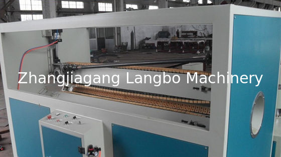 Wytrzymała linia do wytłaczania rur PPR z dwu- i wielogąsienicową maszyną odciągową