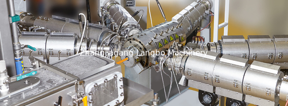 Wielowarstwowa linia do wytłaczania rur Ppr 16 mm - 63 mm 180 kg / H Siemens PLC