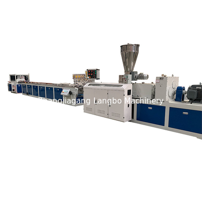 PVC WPC Dekoracja Fluted Panel ściany Ekstruzja Maszyny Produkcyjnej