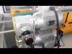 Linia do wytłaczania płyt z tworzywa PVC i pianki drewnopochodnej