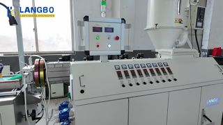 Uruchomienie testowe linii produkcyjnej profili Waterstop | Pełna demonstracja procesu wytłaczania